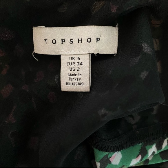 Topshop Animal Print Satin Open Back Green Flutter Sleeve Mini Dress Size 2 - Picture 15 of 16
